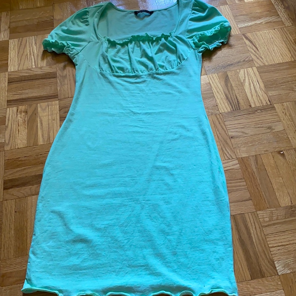 Green bodycon SHEIN dress.